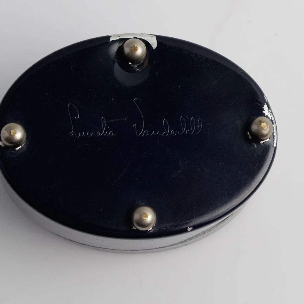 Vintage Lucretia Vanderbilt Metal Powder Box Art Deco 1920s-1930s